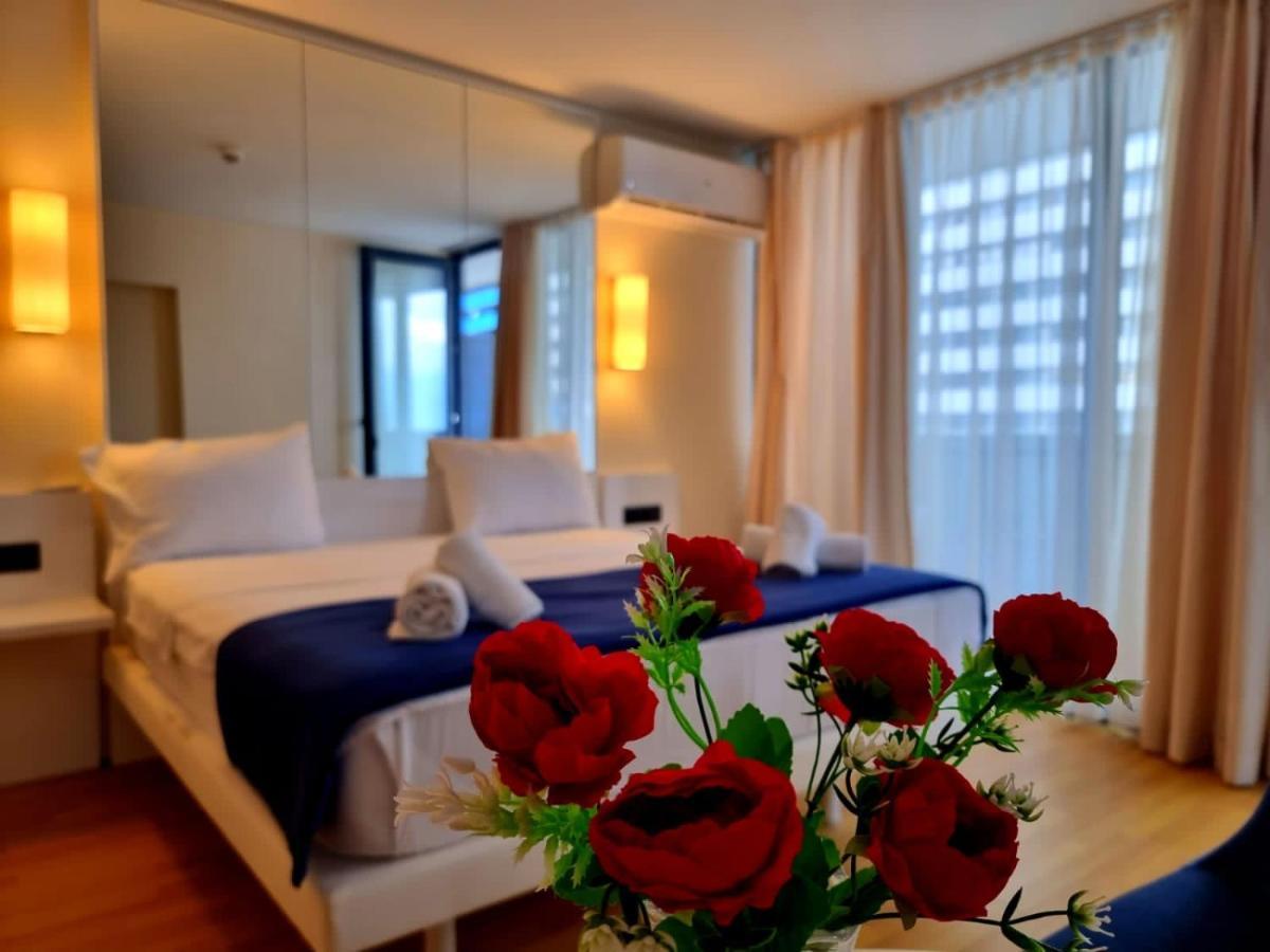 Orbi Hotel Apartments Batum Dış mekan fotoğraf